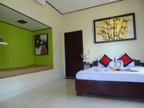 Hostal Segara Wangi Beach Cottages