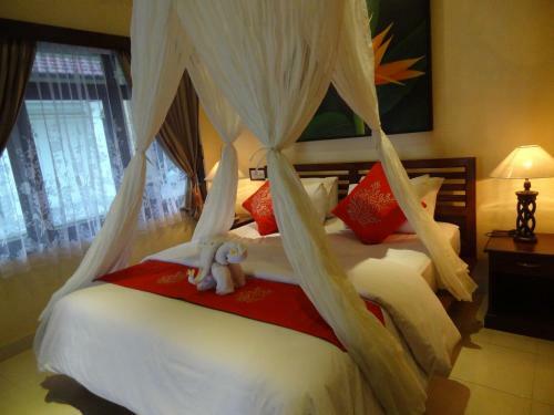 Hostal Segara Wangi Beach Cottages