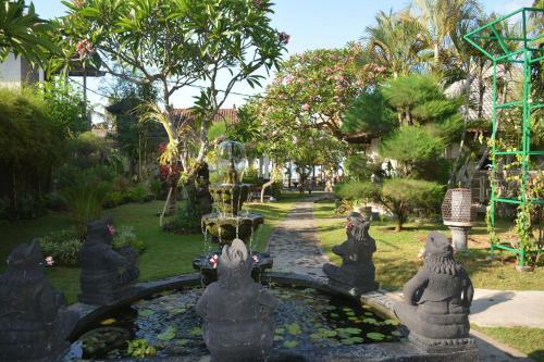Hostal Segara Wangi Beach Cottages