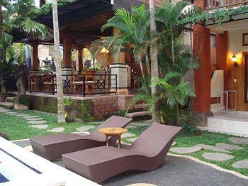 Hotel Bisma Sari Resort
