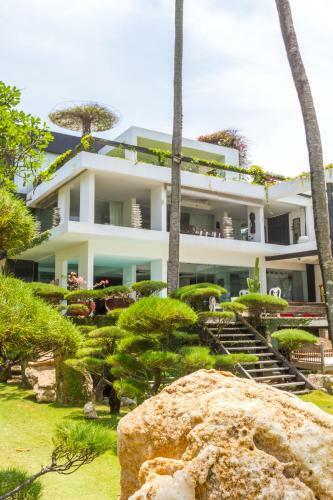 Hotel Morabito Art Resort