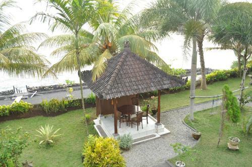 Crystal Beach Bali