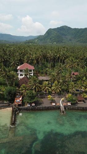 Crystal Beach Bali