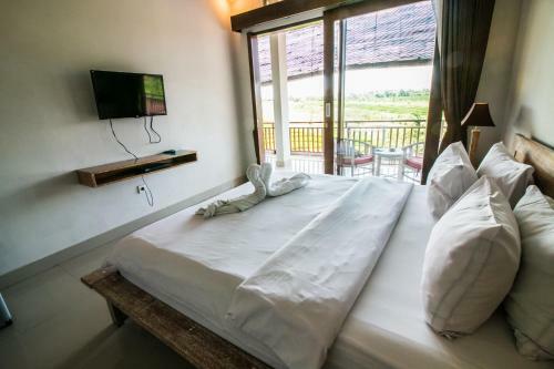 Hostal Matra Bali Surf Camp