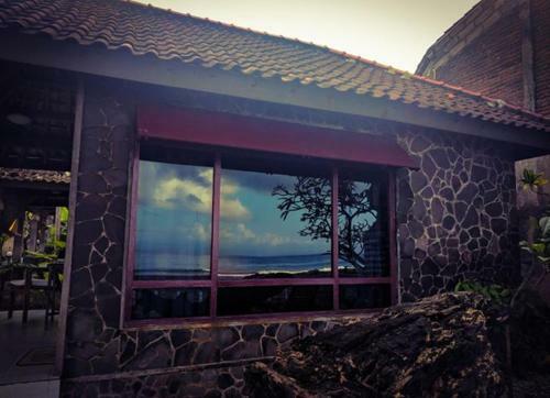 Temple Cafe & Seaside Cottages