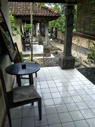 Temple Cafe & Seaside Cottages