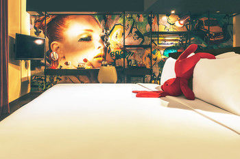Dash Hotel Seminyak