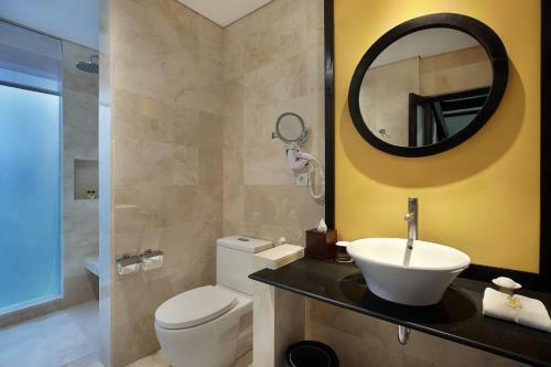Hotel Candi Beach Resort & Spa