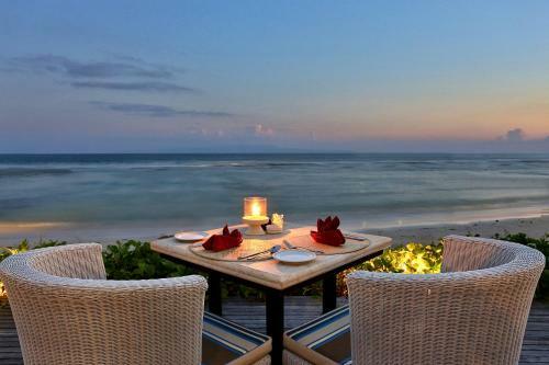 Hotel Candi Beach Resort & Spa