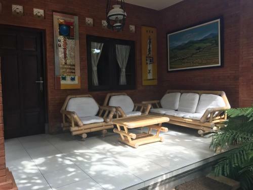 Hostal Santana Bali Home Stay