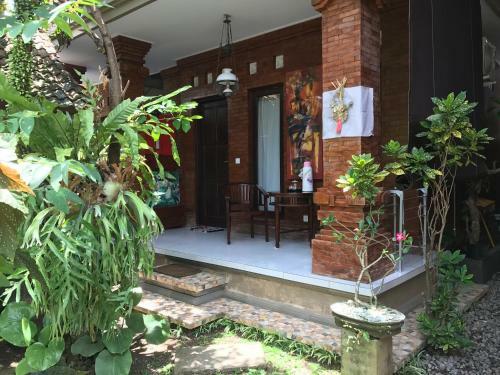 Hostal Santana Bali Home Stay