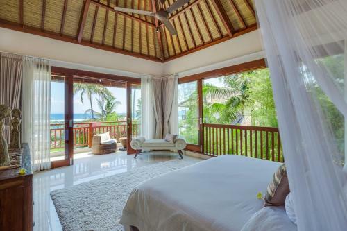 Villa Tirta Nila Beach House
