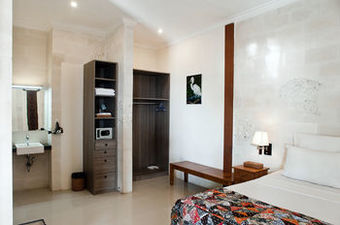 Hotel Sea Breeze Candidasa
