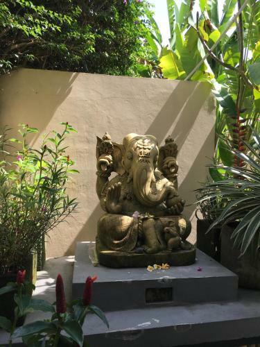 Villa Sayang Garden