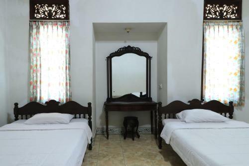 Hostal Sunarta House Homestay