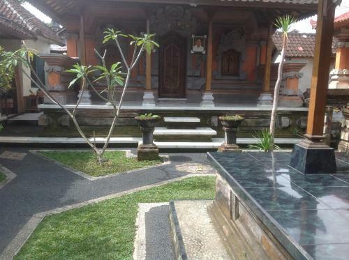 Suka's House Bed & Breakfast