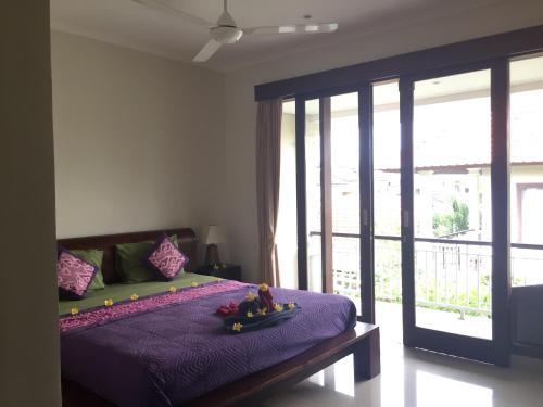 Hostal Merthayasa Bungalow 2