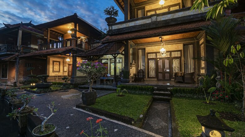 Hostal Kunang Kunang Guest House