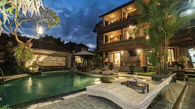 Hostal Kunang Kunang Guest House
