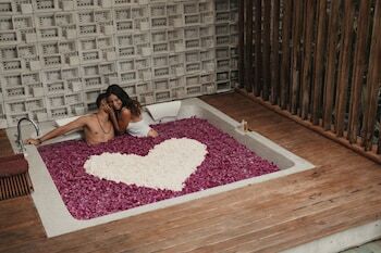 Berry Amour Villas