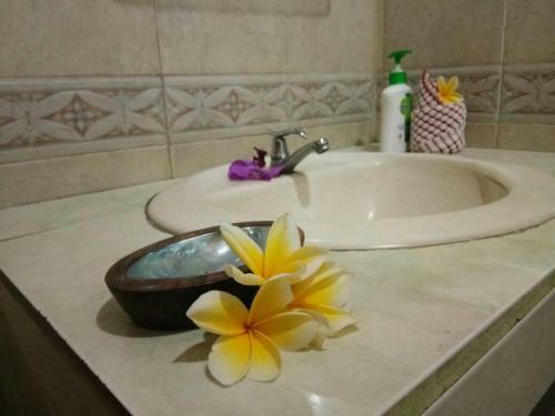 Hostal Mekar Suci Inn