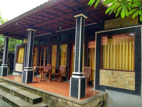 Hotel D'kubu Legian