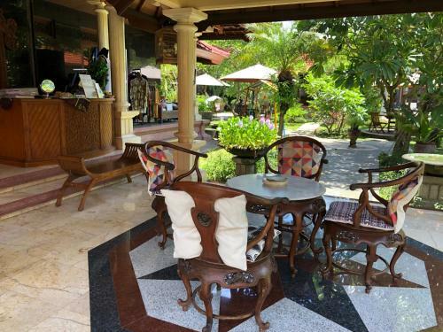 Hotel D'kubu Legian