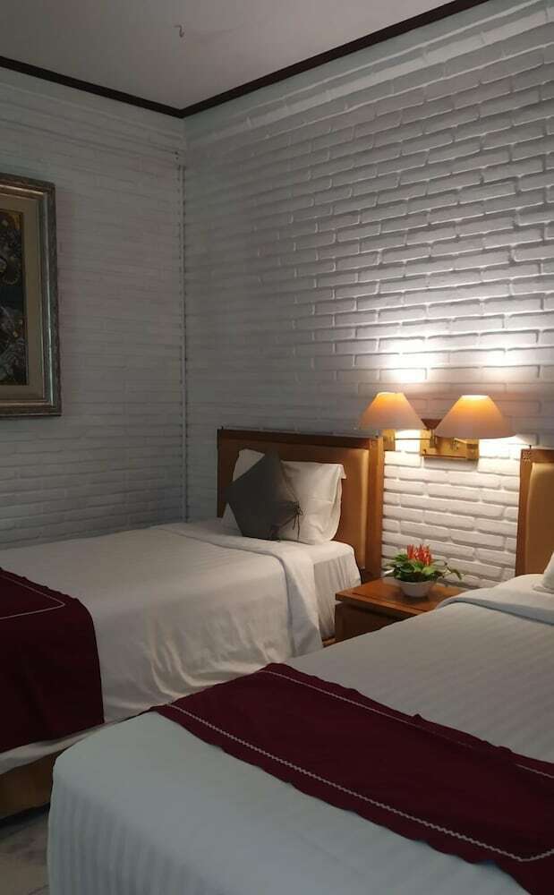 Hotel Puri Padi