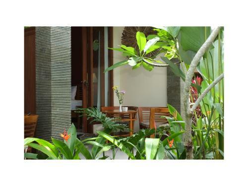 Hostal Narendra Guest House