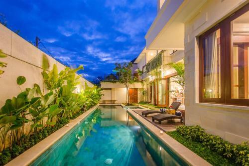 Villa Tepi Sungai