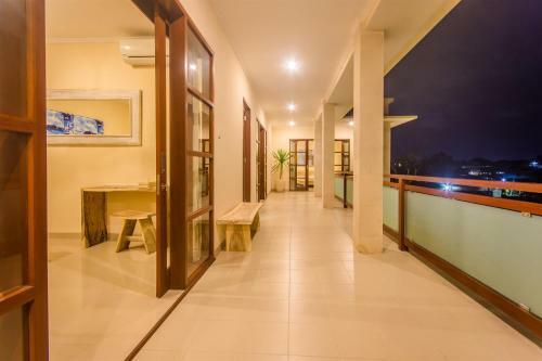 Villa Tepi Sungai