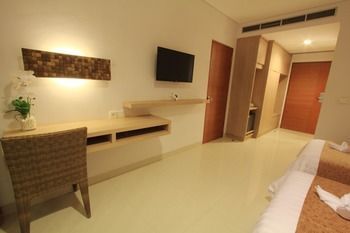 Aquarius Star Hotel