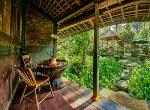 Hotel Bambu Indah
