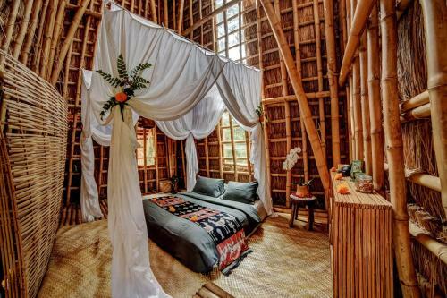 Hotel Bambu Indah