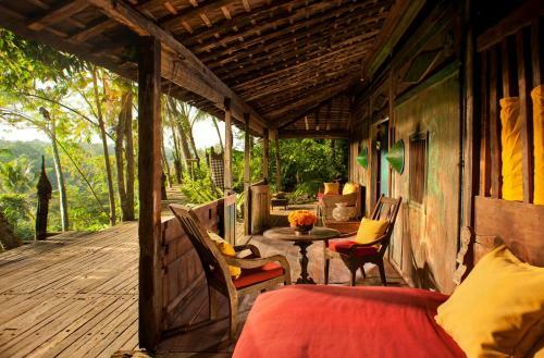 Hotel Bambu Indah
