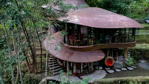 Hotel Bambu Indah