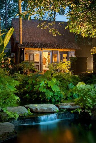 Hotel Bambu Indah