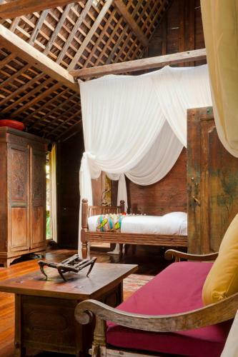 Hotel Bambu Indah