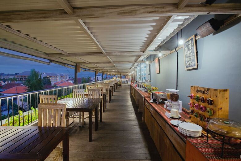 Hotel Frii Bali Echo Beach