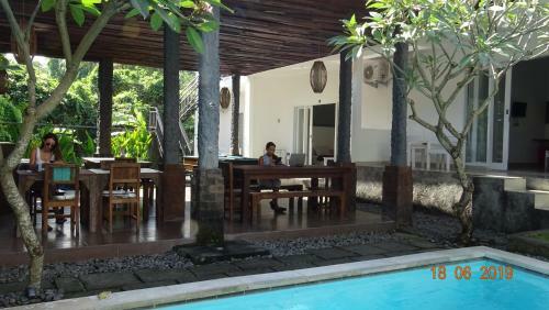 Hostal White Dove Villa