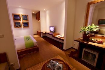 Hostal Sedasa Lodge