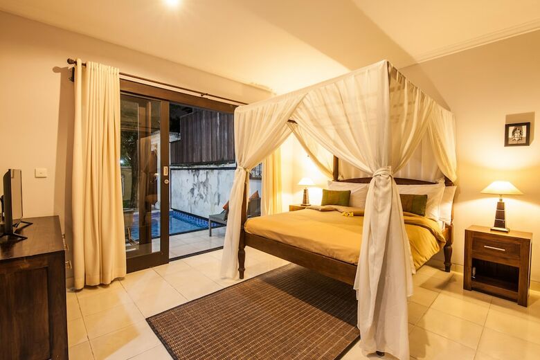 Surya Mas Villa
