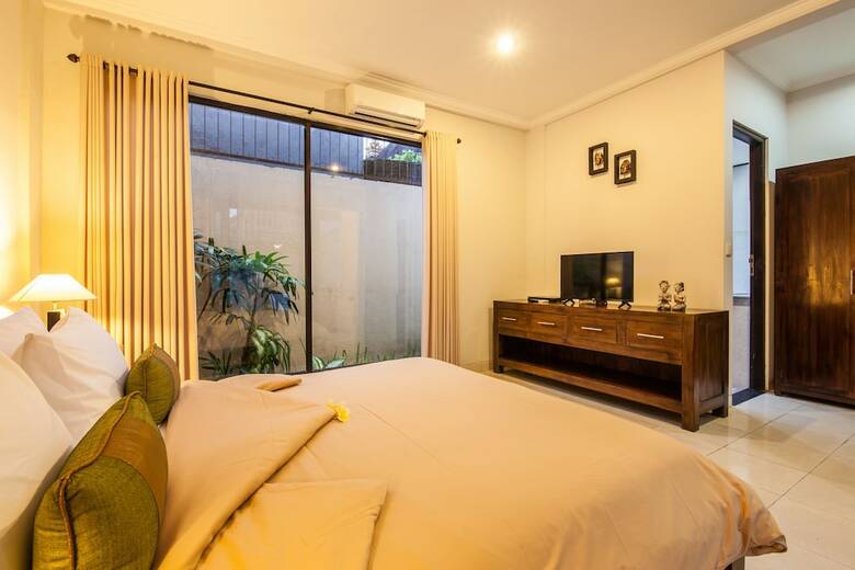 Surya Mas Villa