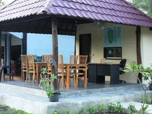 Hostal Cha Cha Bungalows