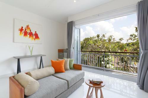 Hotel Harmony Suite