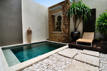 Hotel Cicada Luxury Townhouses