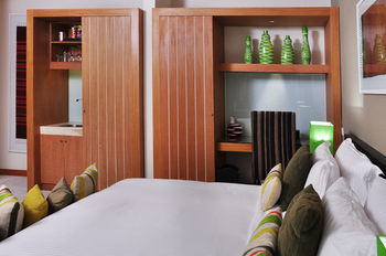 Hotel Cicada Luxury Townhouses