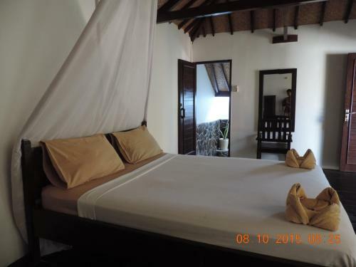 Hostal Yaya Bungalows Blue Coral