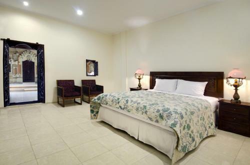 Hostal Teja Home Stay