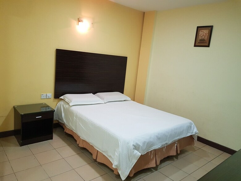 New City Hotel